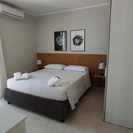 Contrada Specchia Bed & Breakfast *
